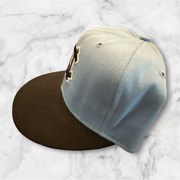 Vintage North Carolina Tar Heels Fitted Size 7 3/8 Cap - Picture 4 of 4